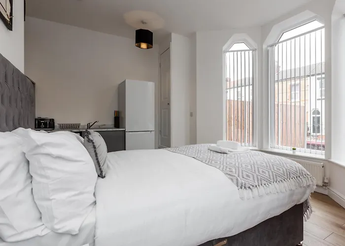 York Villas Free Parking Included
